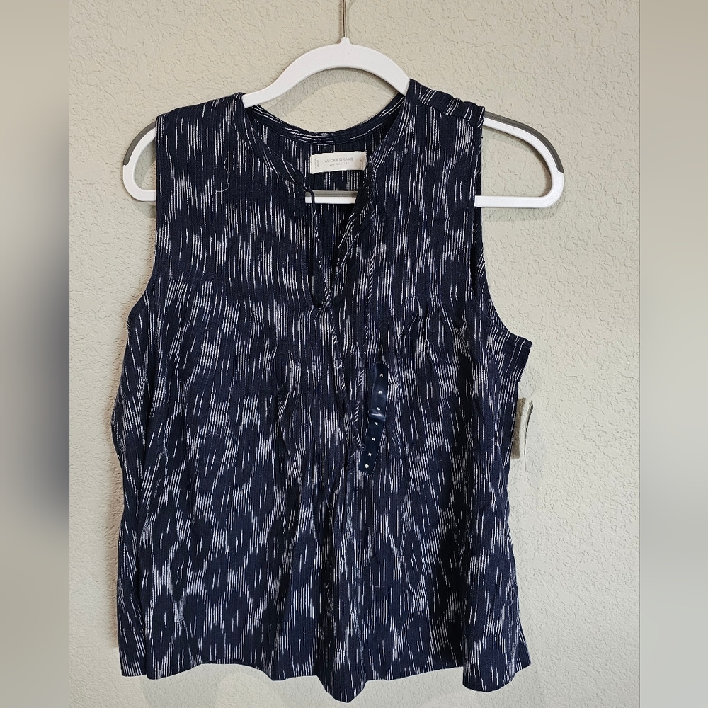 NWT Lucky Brand sleeveless top size Medium